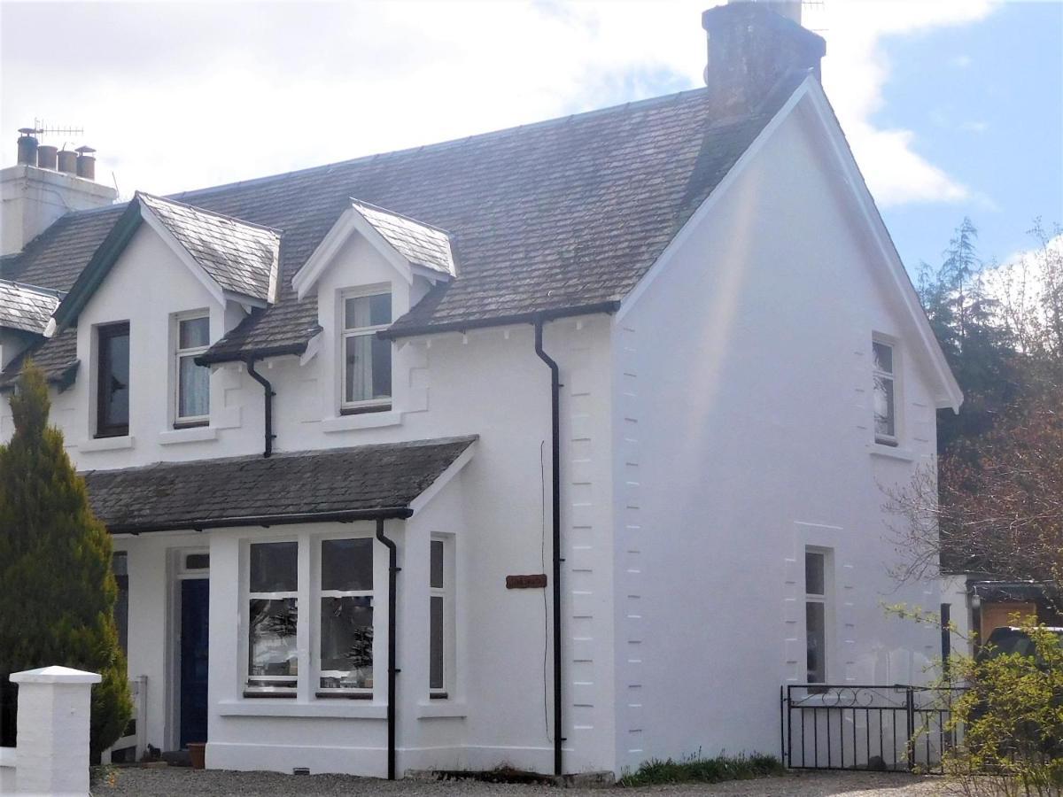 Oaklands Bed And Breakfast Fort Augustus Exterior photo